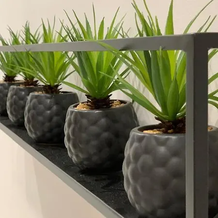 Bus Station & Guest house Coimbra