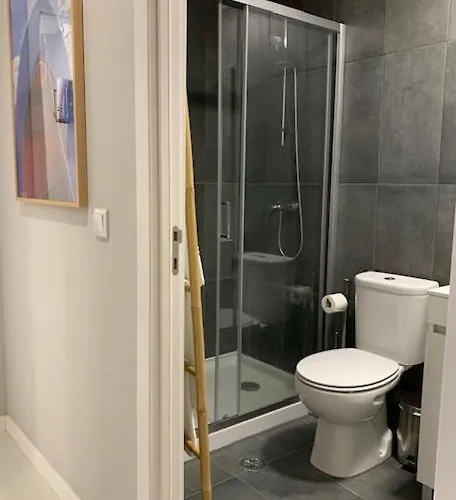 Bus Station & Maison d'hôtes *