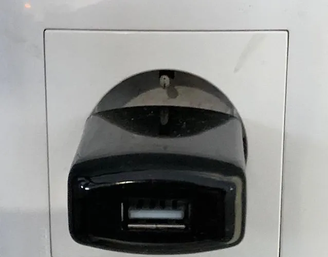 Bus Station & Maison d'hôtes