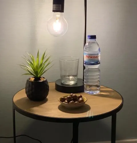 Maison d'hôtes Bus Station & Coïmbre