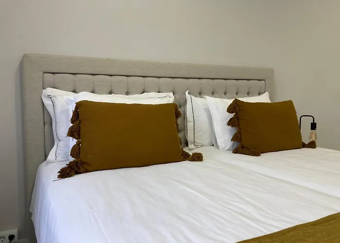 ゲストハウス Bus Station & *