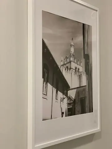 ゲストハウス Bus Station & コインブラ